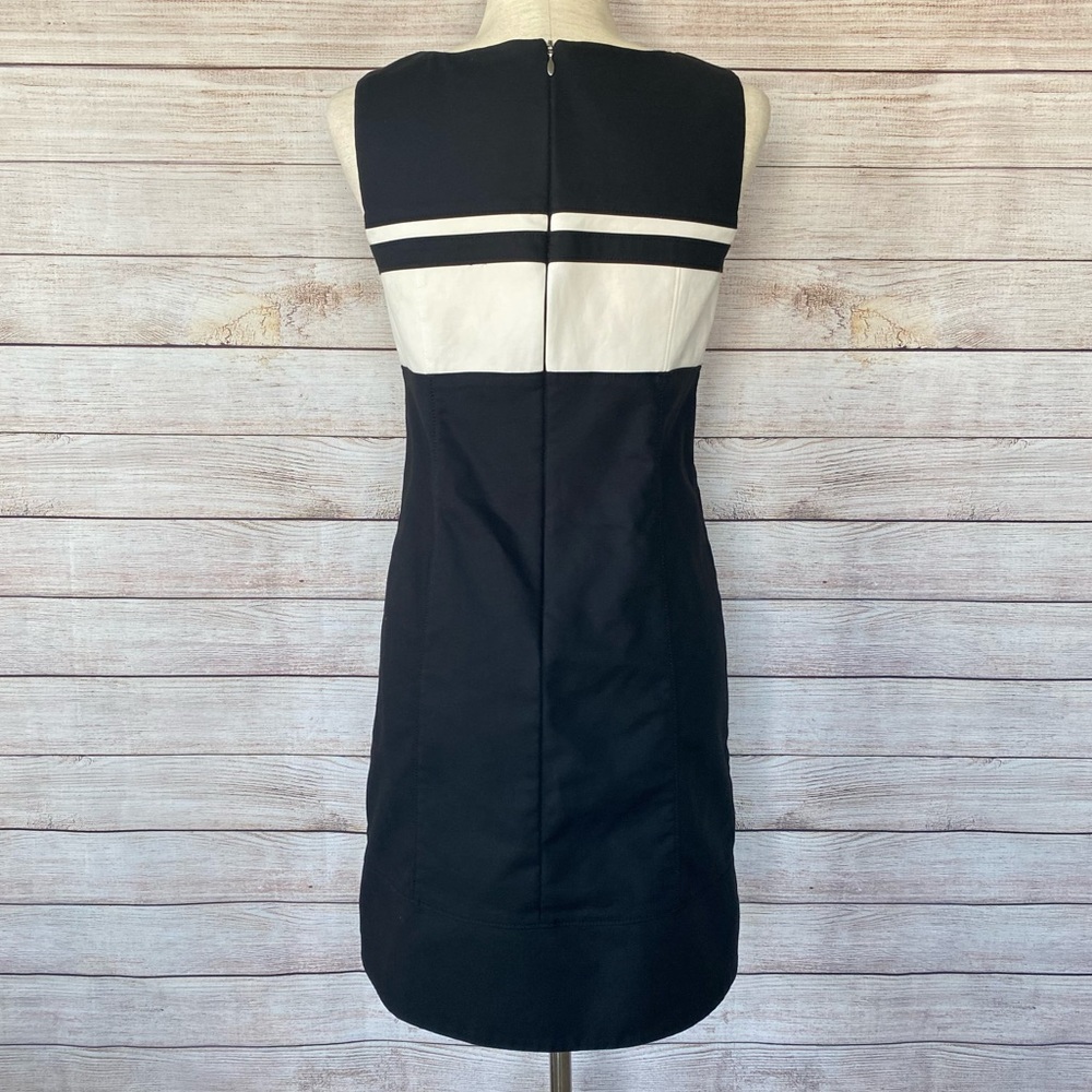 ⭐️ SOLD ⭐️ WHBM Perfect Form Sheath Dress 4 - Picture 3 of 5